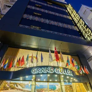 Grand Gulluk & Center Turquia
