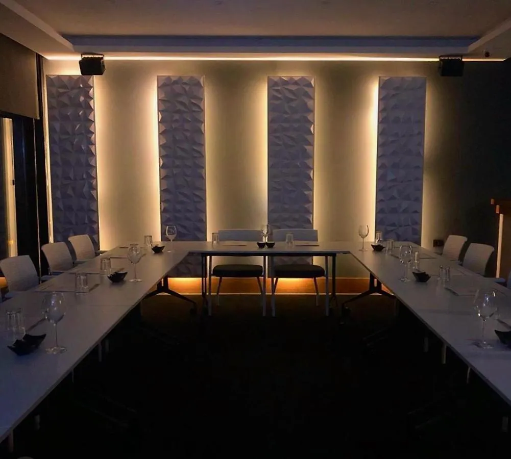 Emens Hotel İzmir