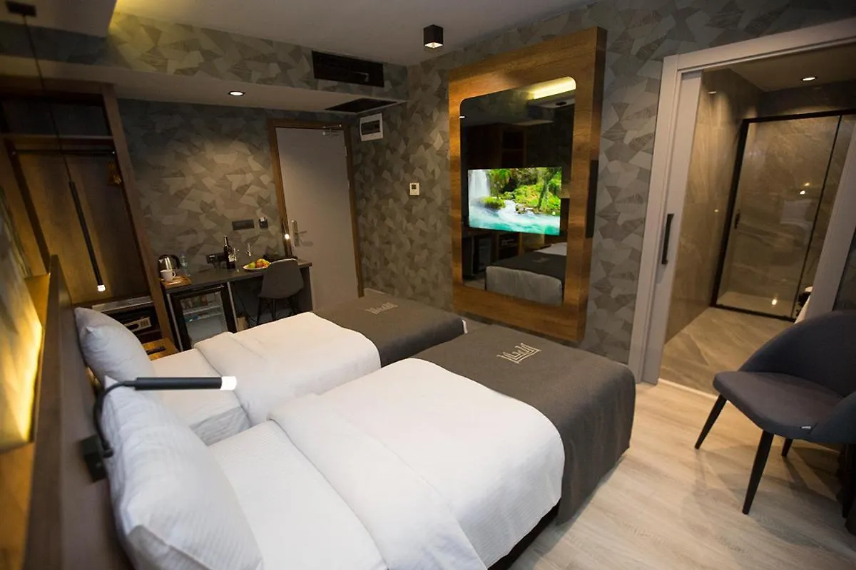 Emens Hotel İzmir