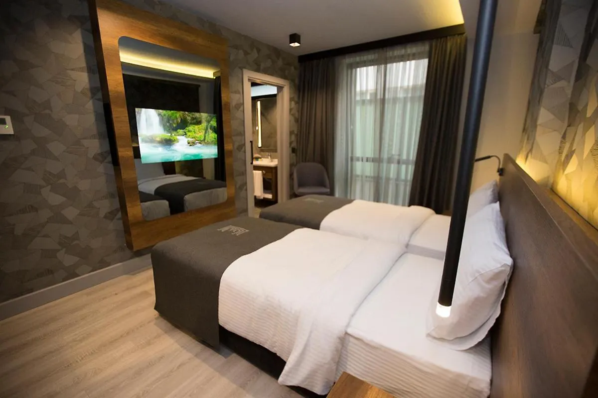 Emens Hotel İzmir